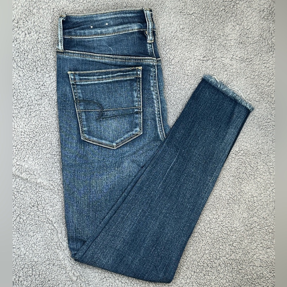 American Eagle NE(X)T LEVEL STRETCH hi-rise begging crop